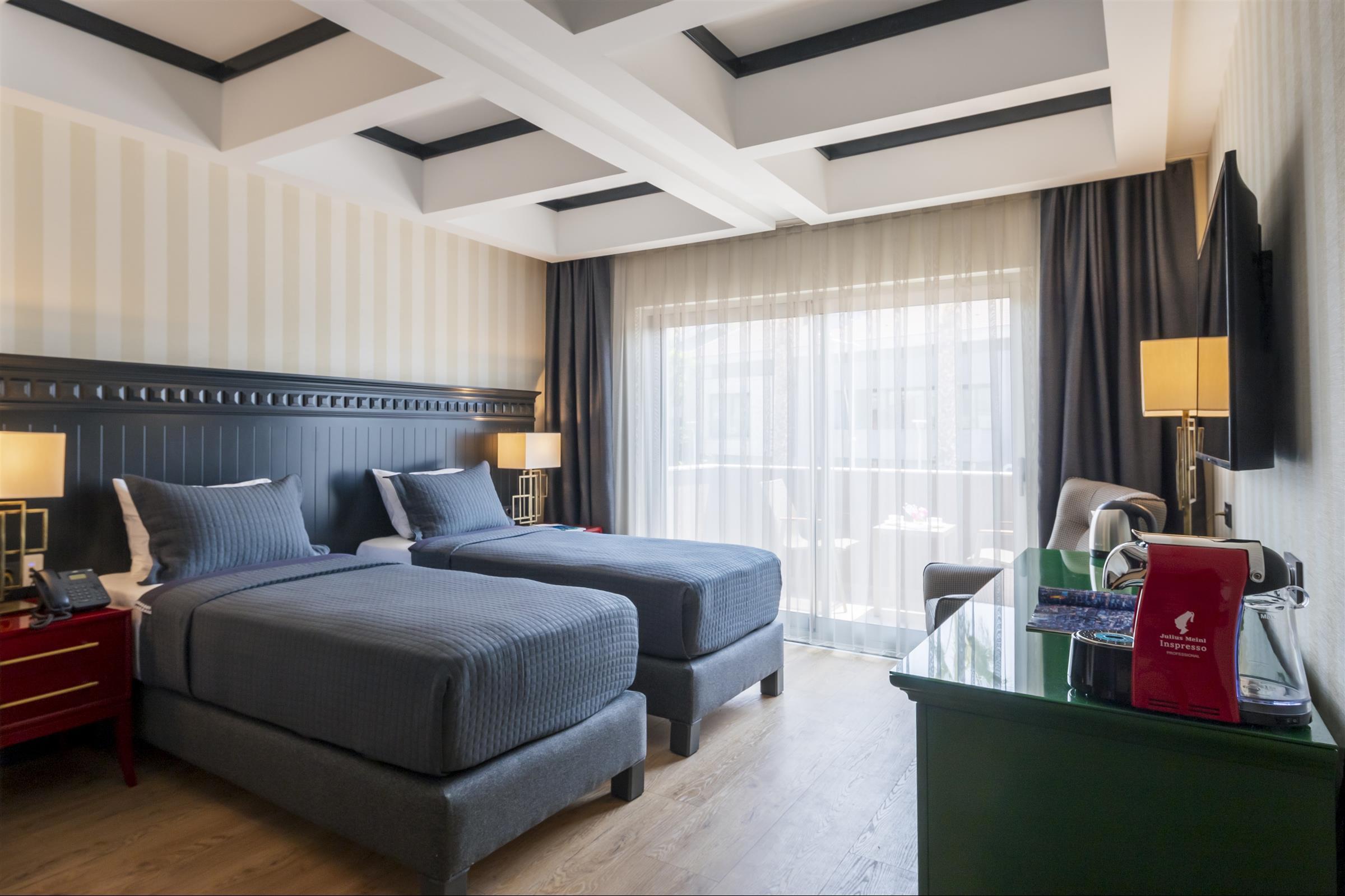 Hotel Marina Bay Goecek Eksteriør bilde