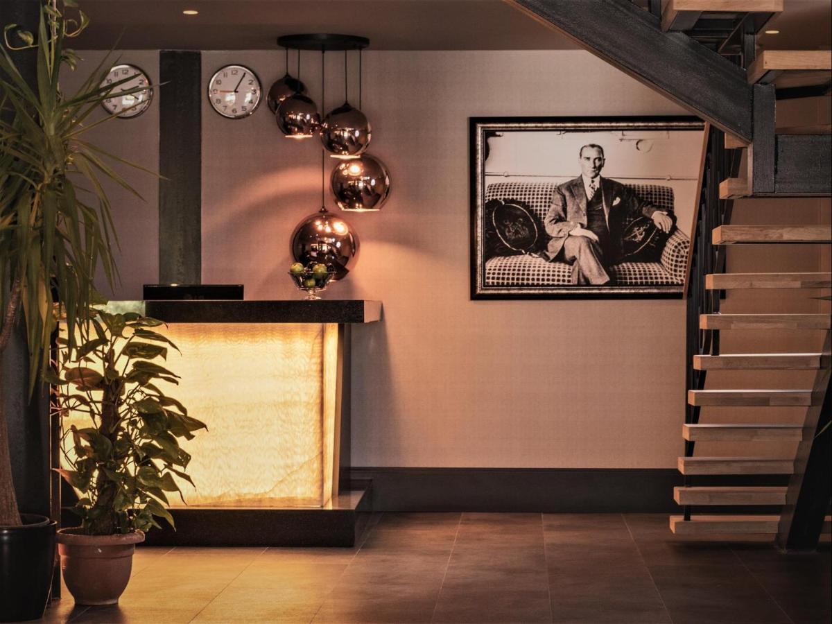 Hotel Marina Bay Goecek Eksteriør bilde